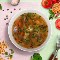 Суп куриный с фрикадельками