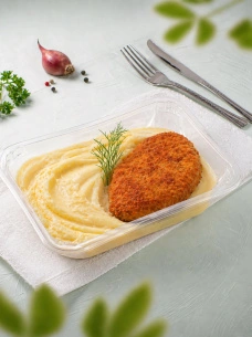 Котлета рыбная с гороховым пюре