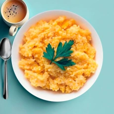 Полента из кукурузной крупы с тыквой и медом постная